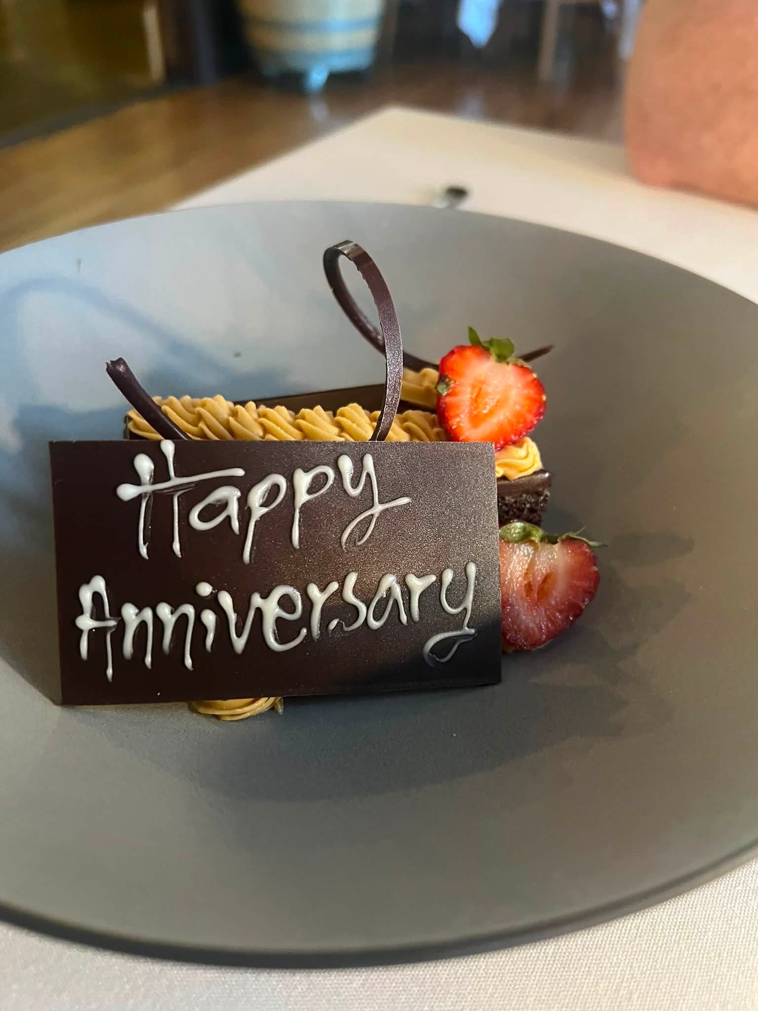 Happy 25th Anniversary ❤️🥂
The pictures aren’t the greatest but the food was spectacular